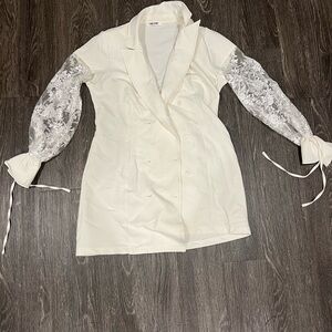 Lace sleeve blazer dress